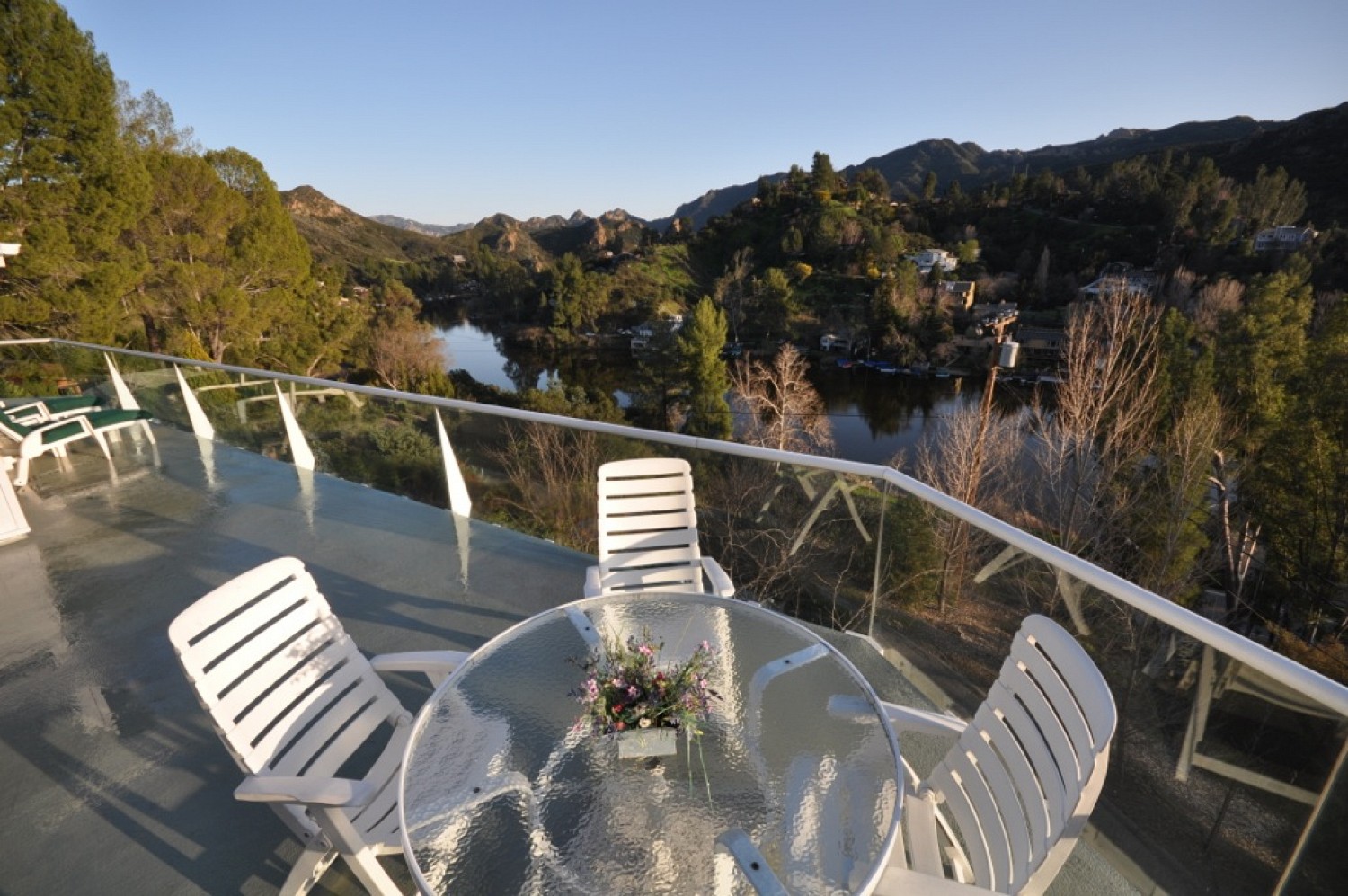 Agoura Hills real estate Westlake Village real estate Malibou Lake