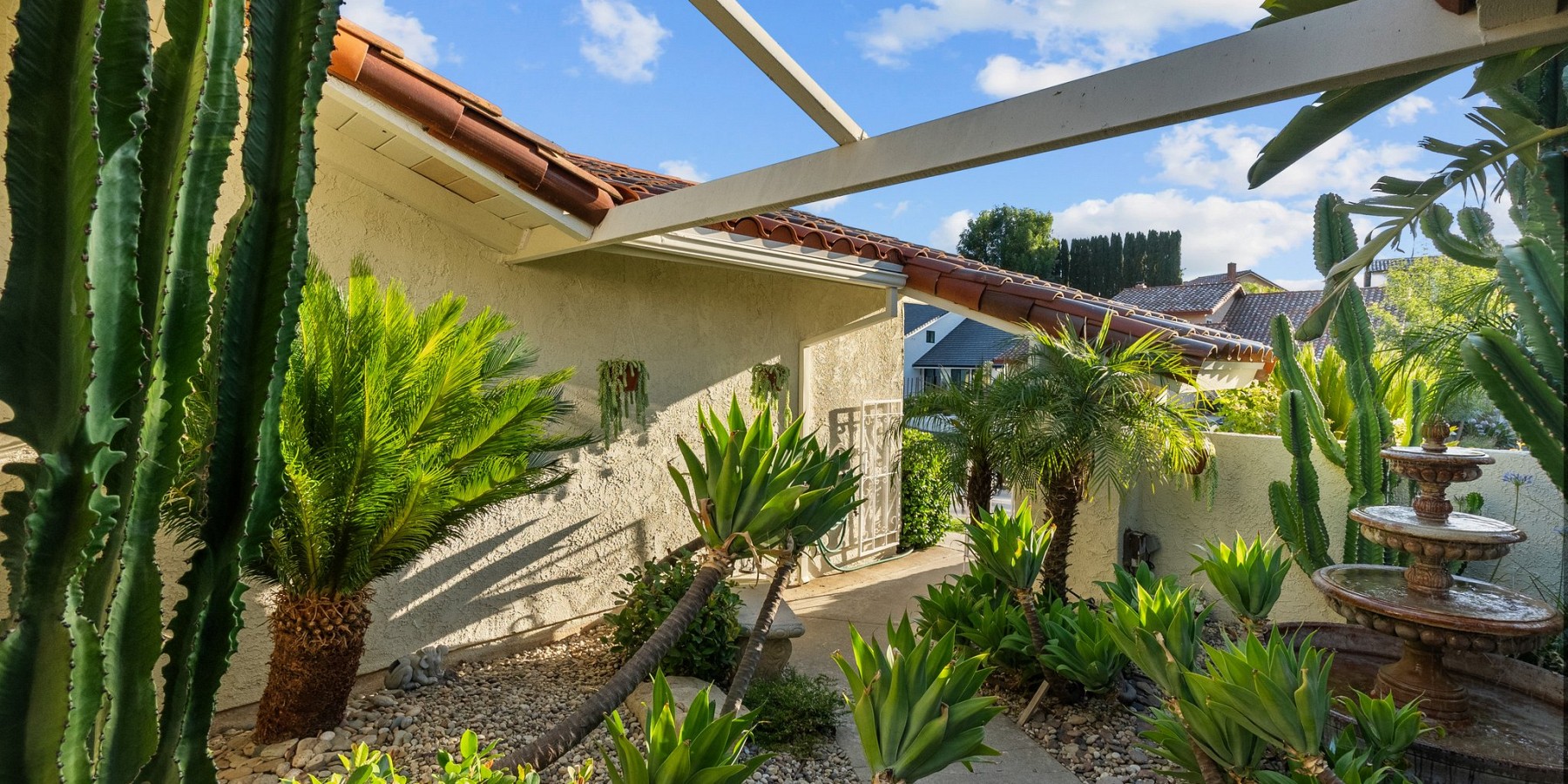 5786 Carell Ave, Agoura Hills, CA 91301