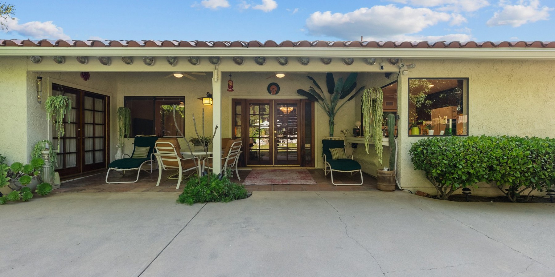 5786 Carell Ave, Agoura Hills, CA 91301