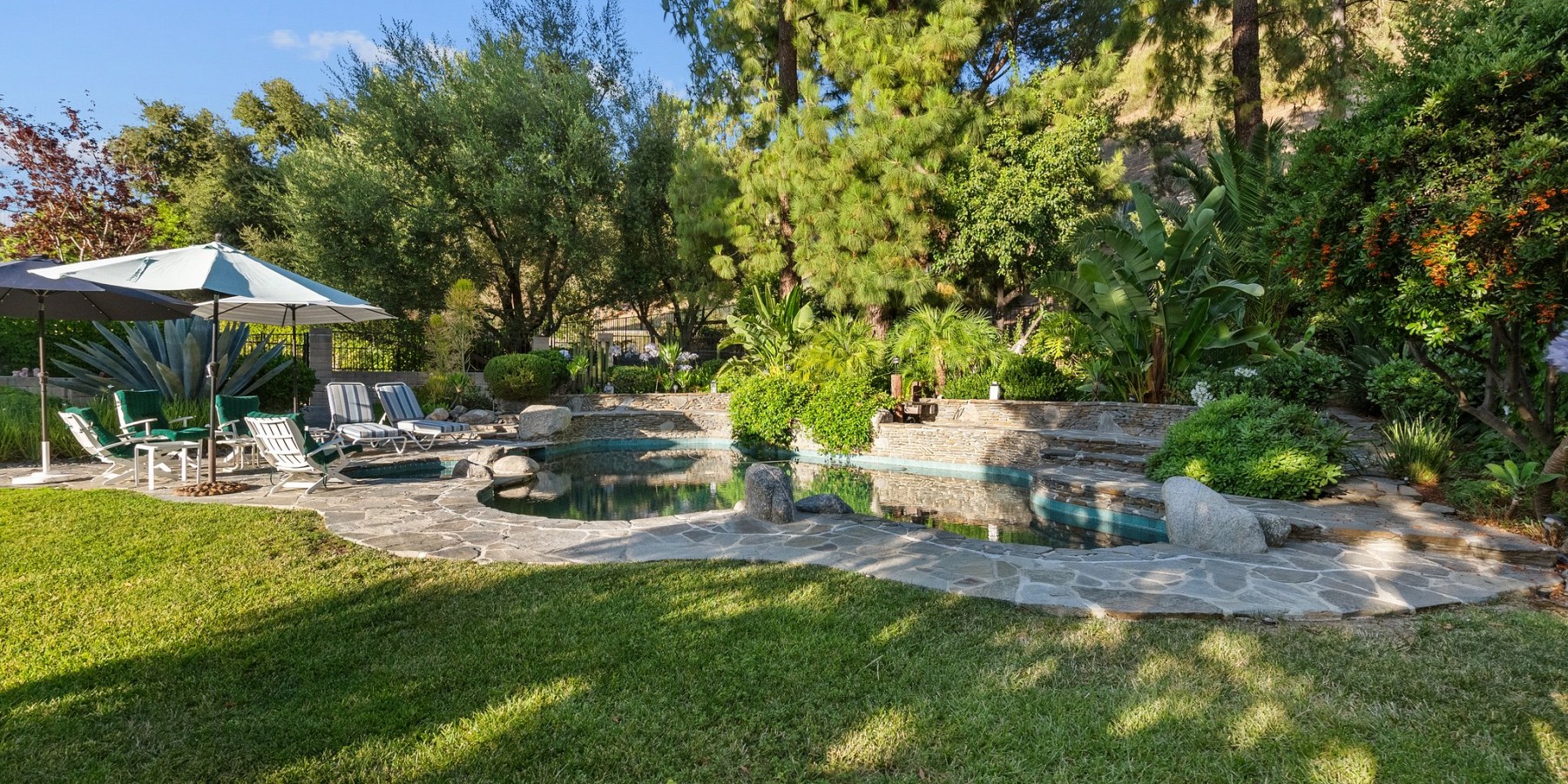 5786 Carell Ave, Agoura Hills, CA 91301