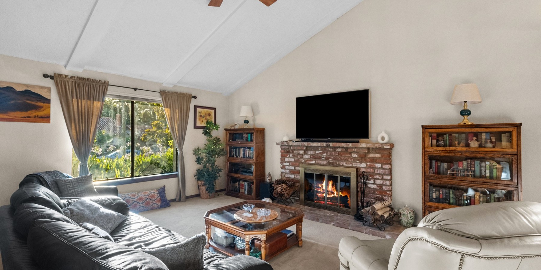 5786 Carell Ave, Agoura Hills, CA 91301