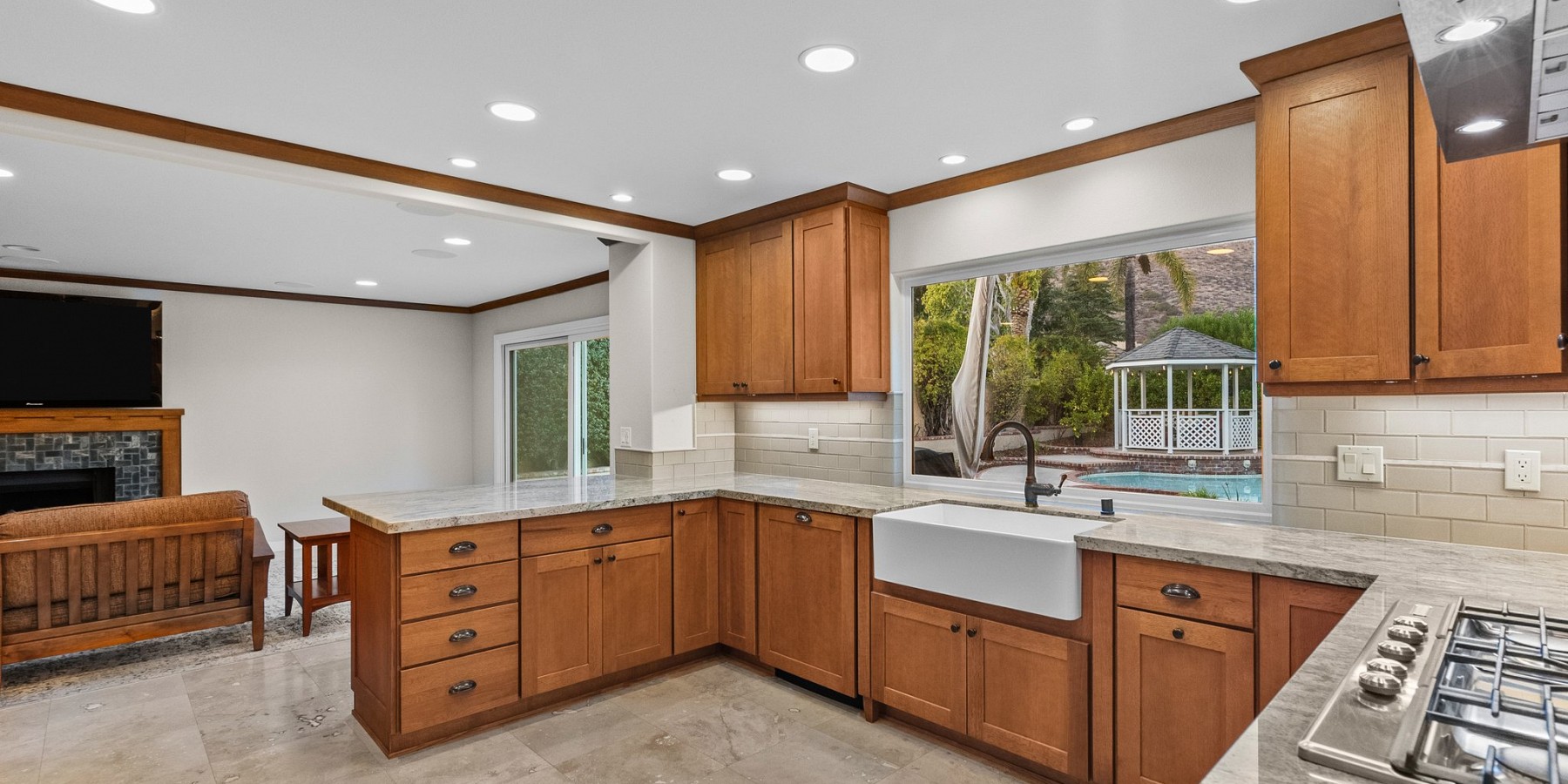 3941 Calle Alta Vista, Newbury Park, CA 91320