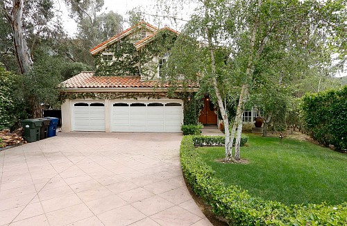 2306 Waring Drive, Agoura, CA 91301