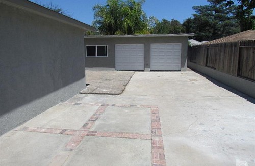 324 Apricot Street, Oak View, CA 93022