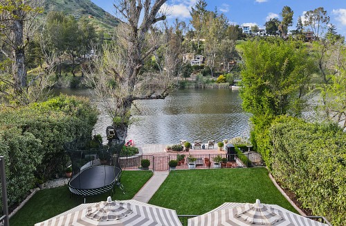 29095 S. Lakeshore Dr, Agoura Hills, CA 91301