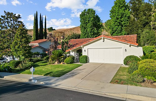 5786 Carell Ave, Agoura Hills, CA 91301