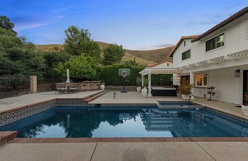 30830 Mingus Dr., Westlake Village, CA 91362