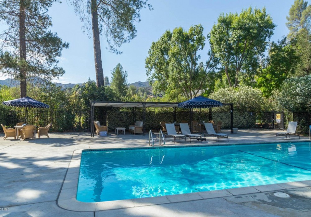 28804 Lakeshore Drive, Agoura Hills, CA 91301