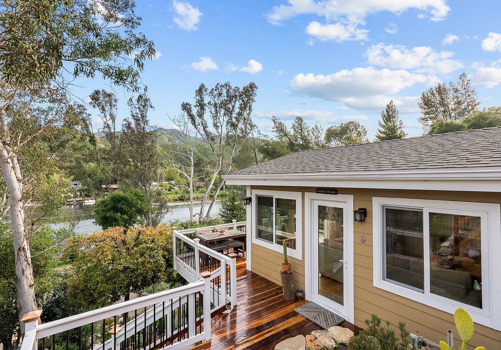 2306 Terrace Lane, Agoura Hills, CA 91301