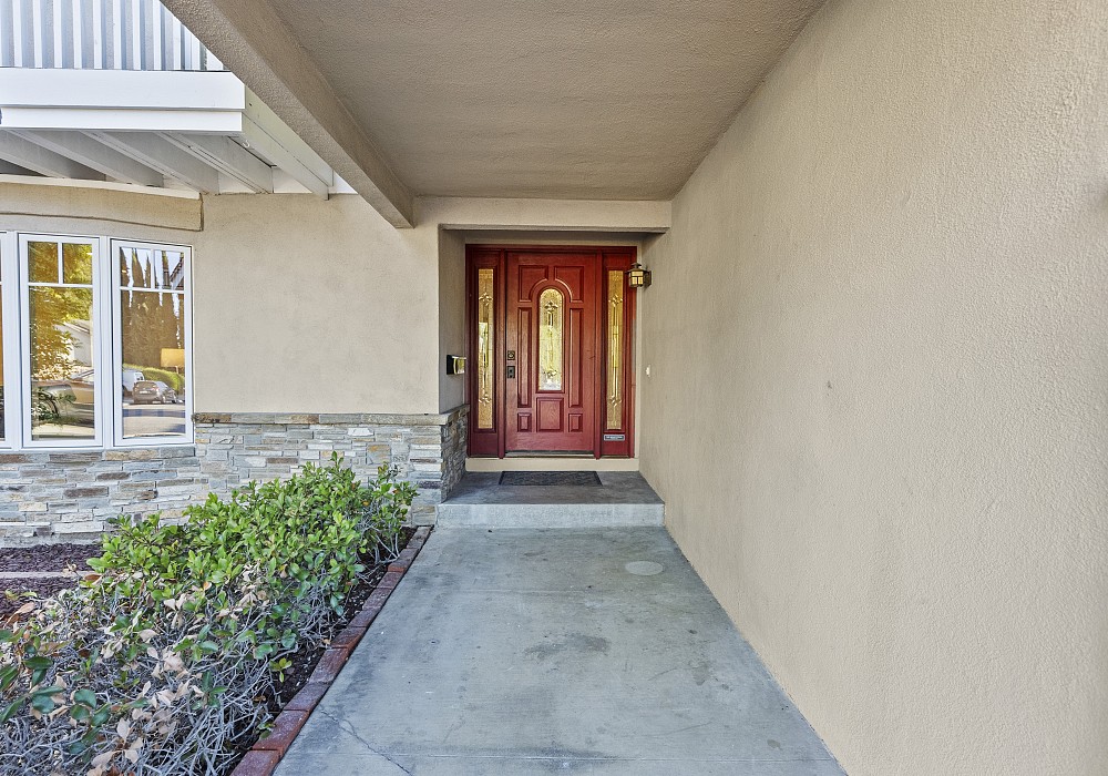 29300 Tree Hollow Glen, Agoura Hills, CA 91301