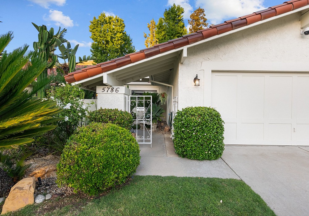 5786 Carell Ave, Agoura Hills, CA 91301