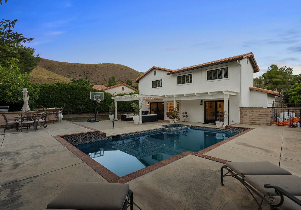 30830 Mingus Dr., Westlake Village, CA 91362