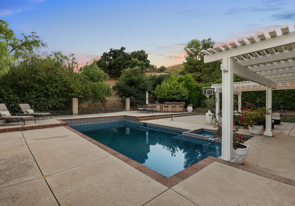 30830 Mingus Dr., Westlake Village, CA 91362