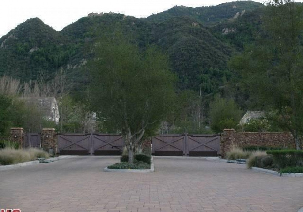 2005 Shadow Creek, Agoura, CA 91301