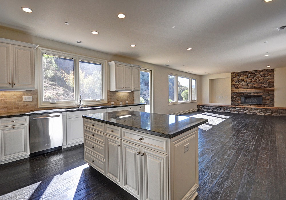 2006 Shadow Creek, Agoura Hills, CA 91301